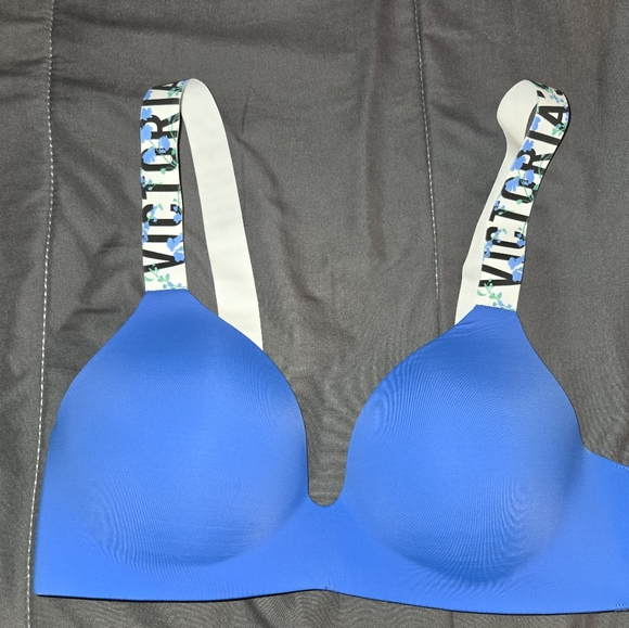 Victoria's Secret wireless - Picture 1 of 3